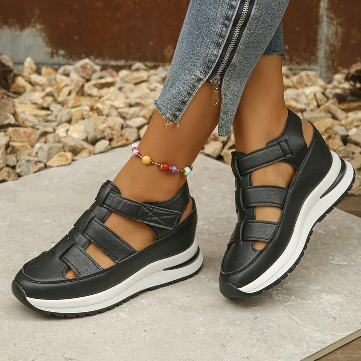 Solevera™ – Stylish Ergonomic Sandals