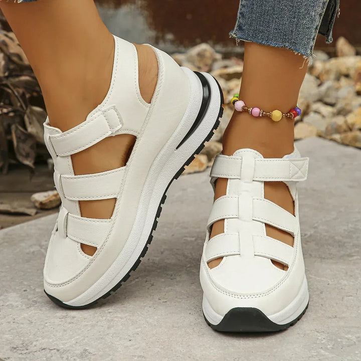 Solevera™ – Stylish Ergonomic Sandals